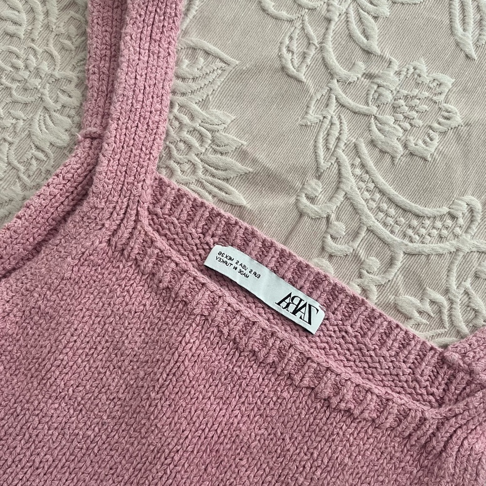 Pink Zara crop top